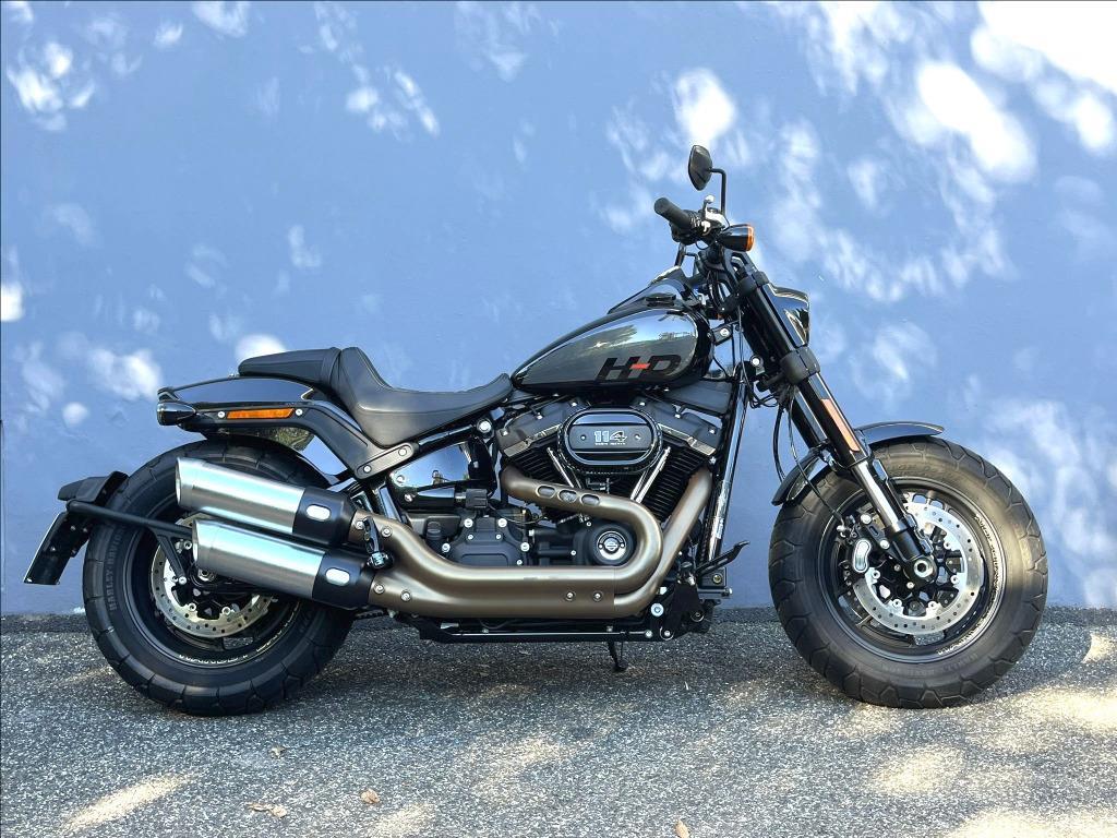 HARLEY DAVIDSON Fat Bob 114 1868 Color
