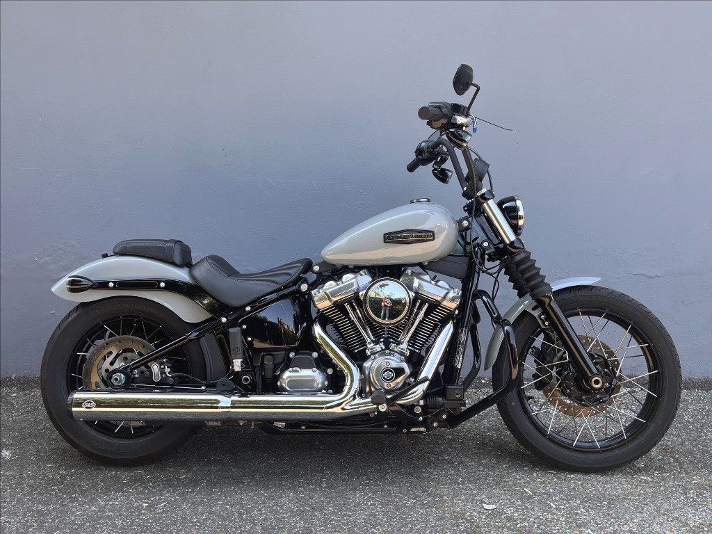 HARLEY-DAVIDSON Street Bob 117 1923 1.9 Billiard Gray