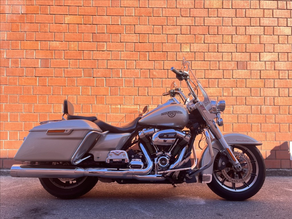 HARLEY-DAVIDSON Road King 107 1745 Classic