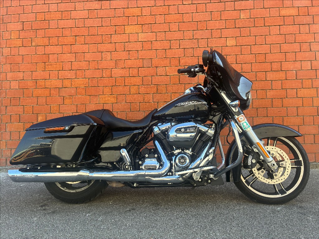 HARLEY-DAVIDSON Street Glide 107 1745 Special